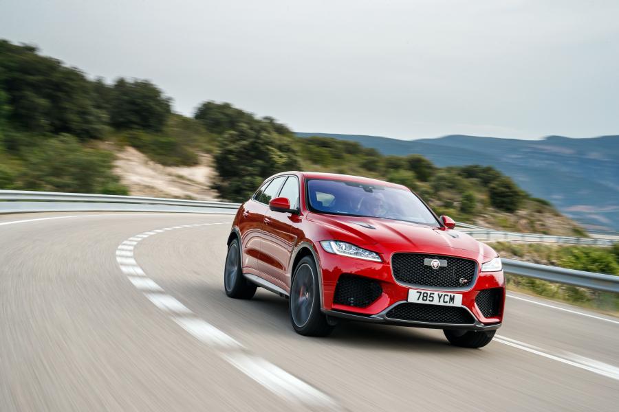  Jaguar F-Pace SVR 2018 года  (WW) (фото 47 из 115)